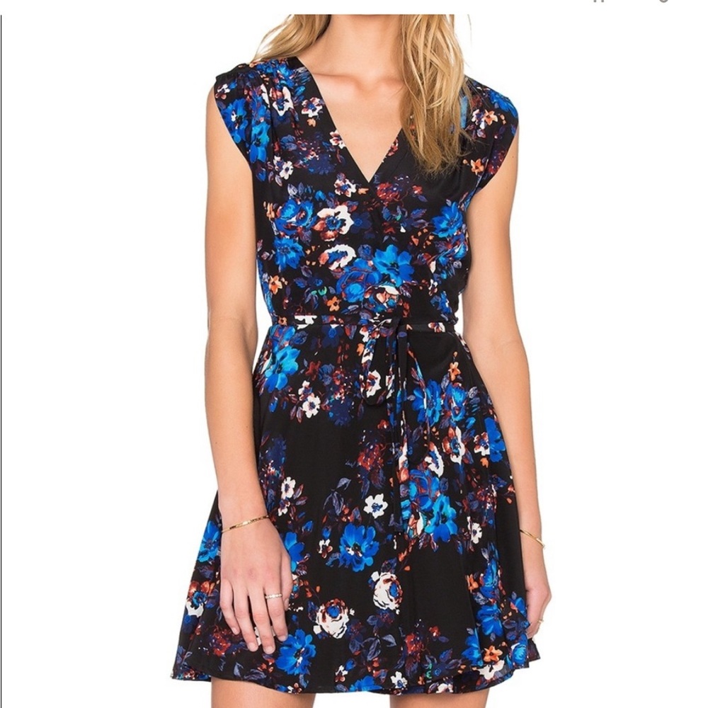 Yumi Kim Soho Mixer Wrap Dress Before Midnight 100% silk